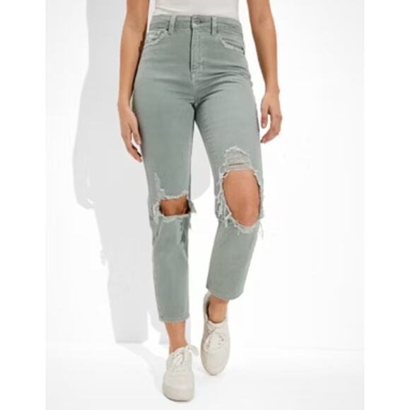 American Eagle Mom Jeans WMNS 2 Green Distressed Denim High Rise Zip Fly Ripped - Picture 1 of 12